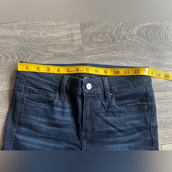 Paige manhattan mid rise luxuriously soft flawless fit slim boot jeans. Size 26 - Picture 11 of 13
